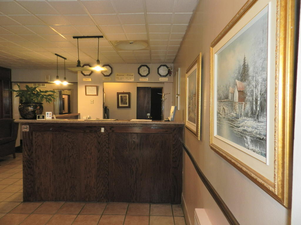 L'Auberge De L'Aeroport Inn Dorval Exterior foto